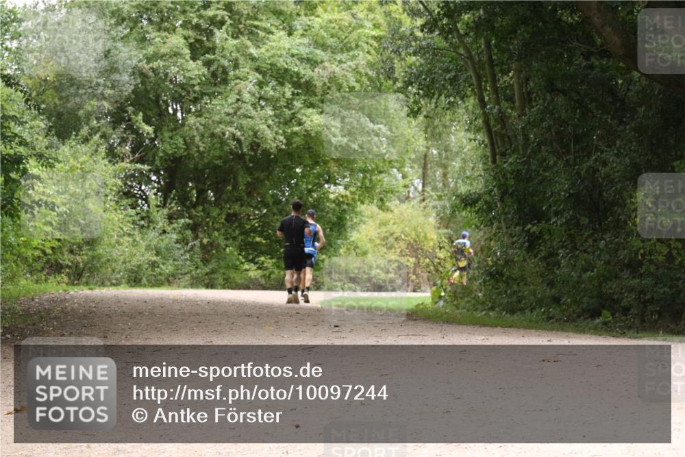 30.08.2026 - Elbe Triathlon Hamburg Antke Förster http://msf.ph/oto/10097244 30.08.2026 10:34:16 Laufen  meine-sportfotos.de