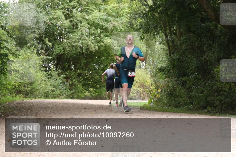 30.08.2026 - Elbe Triathlon Hamburg Antke Förster http://msf.ph/oto/10097260 30.08.2026 10:34:40 Laufen 201 meine-sportfotos.de