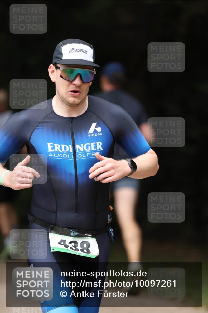 30.08.2026 - Elbe Triathlon Hamburg Antke Förster http://msf.ph/oto/10097261 30.08.2026 10:30:30 Laufen 438 meine-sportfotos.de