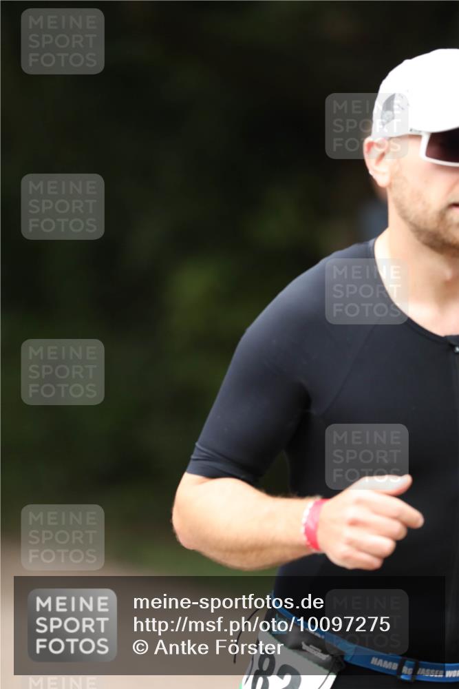 30.08.2026 - Elbe Triathlon Hamburg Antke Förster http://msf.ph/oto/10097275 30.08.2026 10:30:37 Laufen 83 meine-sportfotos.de