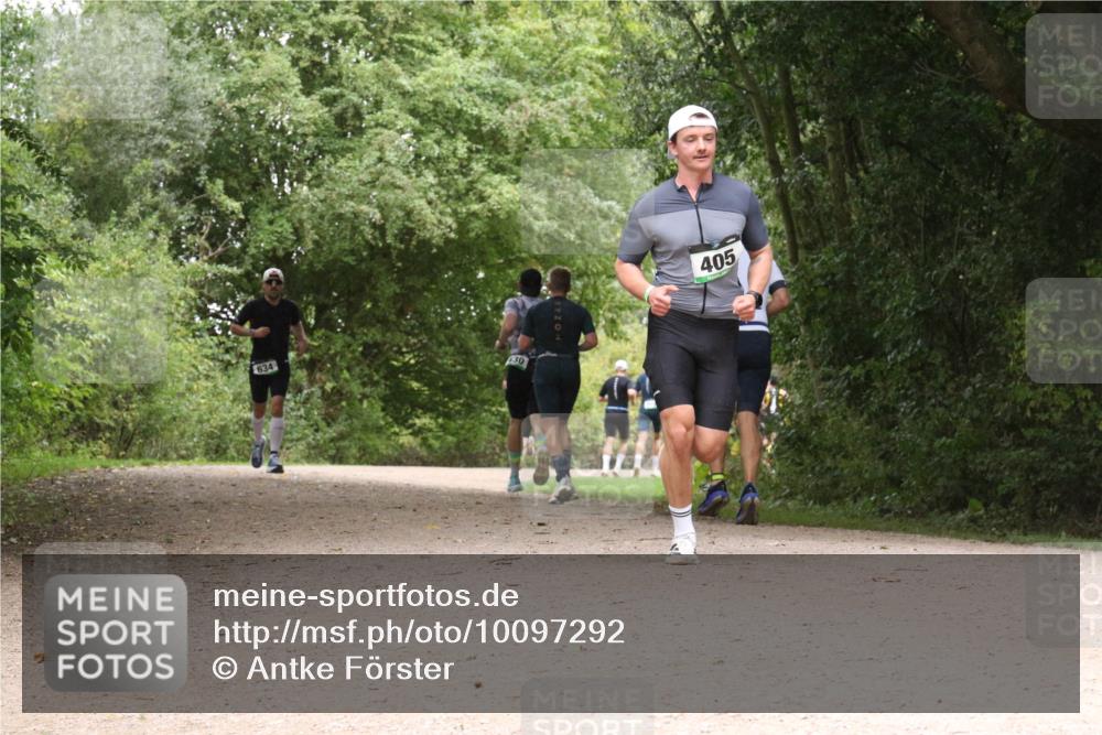30.08.2026 - Elbe Triathlon Hamburg Antke Förster http://msf.ph/oto/10097292 30.08.2026 10:35:06 Laufen 634, 130, 405 meine-sportfotos.de