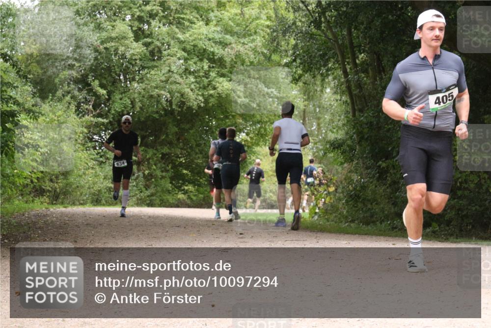 30.08.2026 - Elbe Triathlon Hamburg Antke Förster http://msf.ph/oto/10097294 30.08.2026 10:35:07 Laufen 634, 405 meine-sportfotos.de