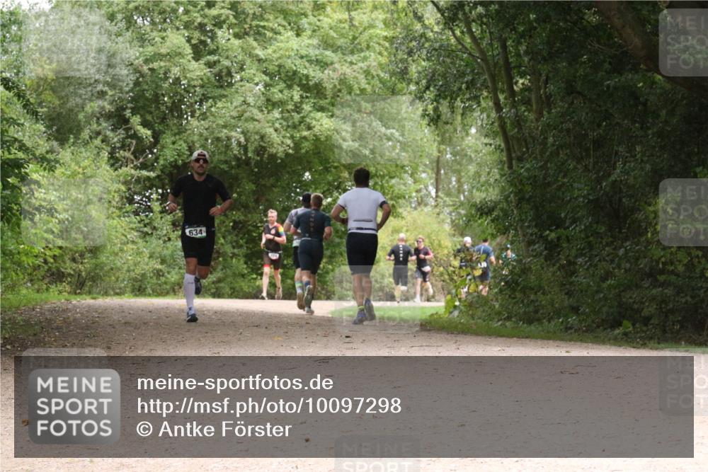 30.08.2026 - Elbe Triathlon Hamburg Antke Förster http://msf.ph/oto/10097298 30.08.2026 10:35:08 Laufen 634 meine-sportfotos.de