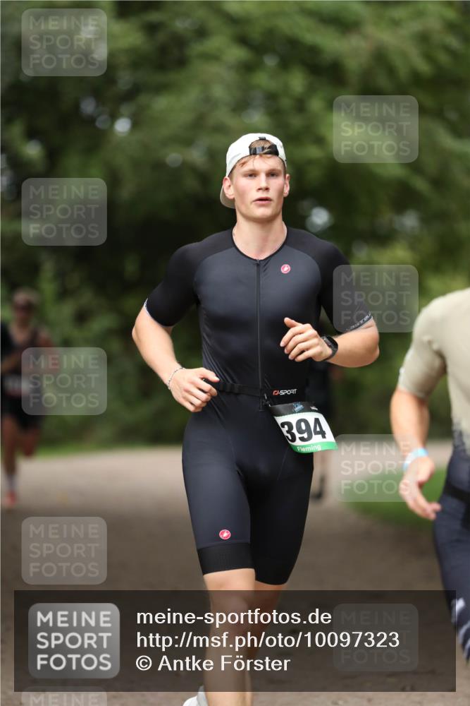 30.08.2026 - Elbe Triathlon Hamburg Antke Förster http://msf.ph/oto/10097323 30.08.2026 10:31:06 Laufen 394 meine-sportfotos.de