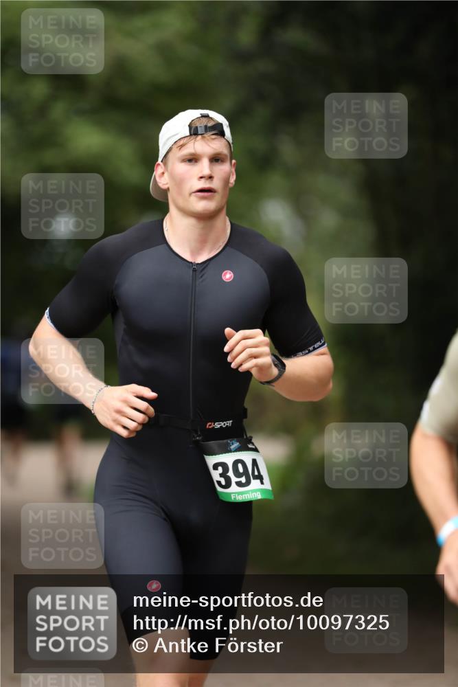 30.08.2026 - Elbe Triathlon Hamburg Antke Förster http://msf.ph/oto/10097325 30.08.2026 10:31:06 Laufen 394 meine-sportfotos.de