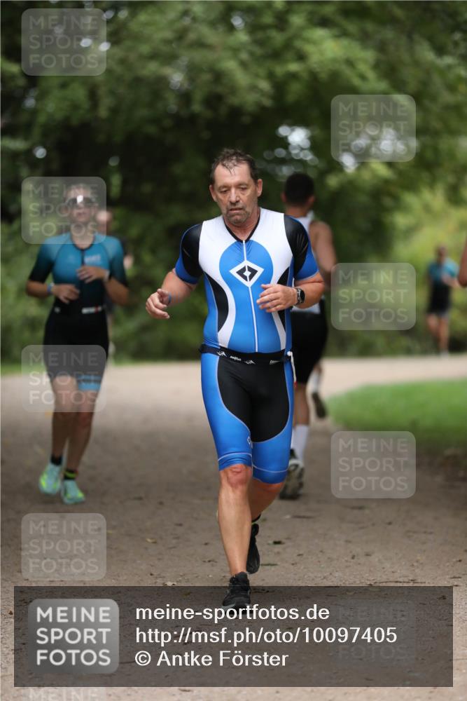 30.08.2026 - Elbe Triathlon Hamburg Antke Förster http://msf.ph/oto/10097405 30.08.2026 10:32:43 Laufen  meine-sportfotos.de