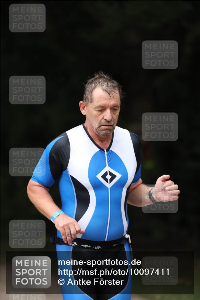 30.08.2026 - Elbe Triathlon Hamburg Antke Förster http://msf.ph/oto/10097411 30.08.2026 10:32:46 Laufen  meine-sportfotos.de