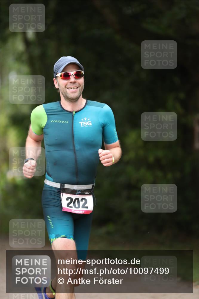 30.08.2026 - Elbe Triathlon Hamburg Antke Förster http://msf.ph/oto/10097499 30.08.2026 10:33:47 Laufen 202 meine-sportfotos.de