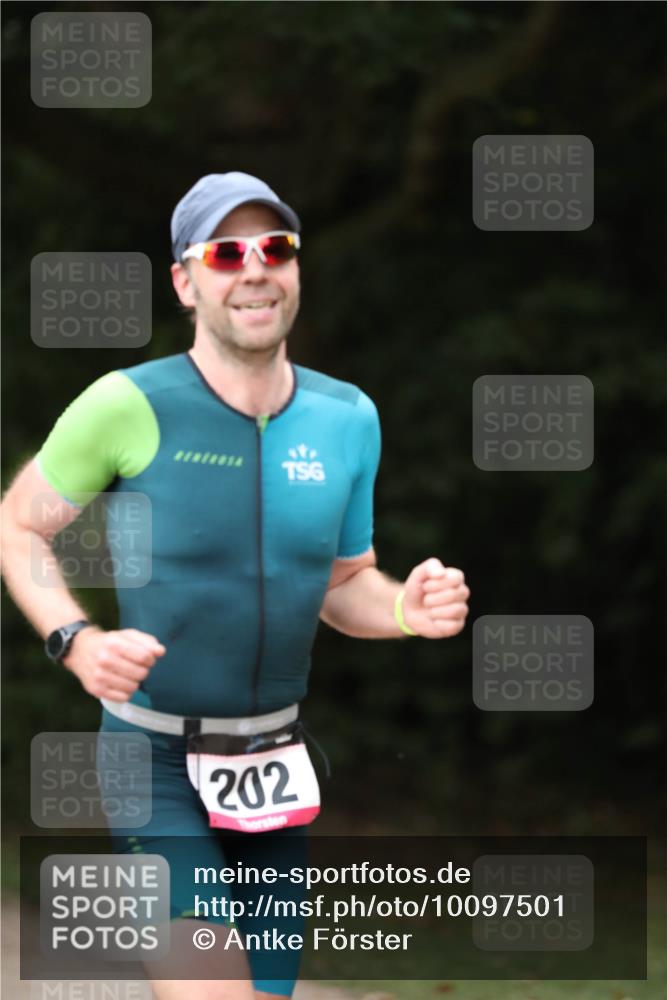 30.08.2026 - Elbe Triathlon Hamburg Antke Förster http://msf.ph/oto/10097501 30.08.2026 10:33:47 Laufen 202 meine-sportfotos.de