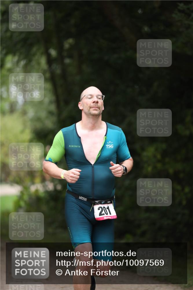 30.08.2026 - Elbe Triathlon Hamburg Antke Förster http://msf.ph/oto/10097569 30.08.2026 10:34:41 Laufen 201 meine-sportfotos.de