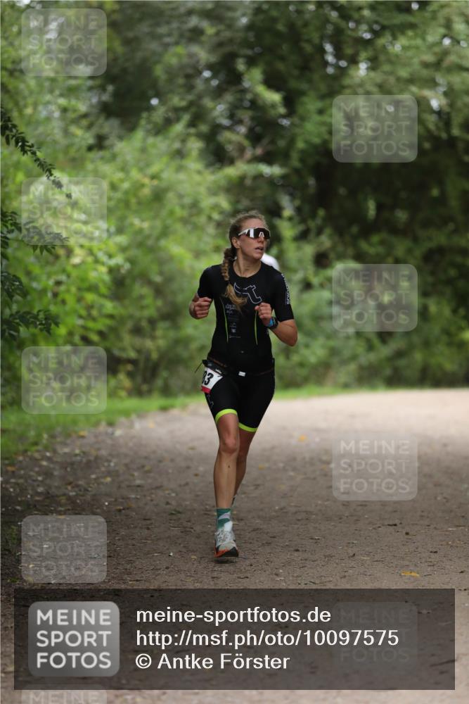 30.08.2026 - Elbe Triathlon Hamburg Antke Förster http://msf.ph/oto/10097575 30.08.2026 10:34:56 Laufen 83 meine-sportfotos.de