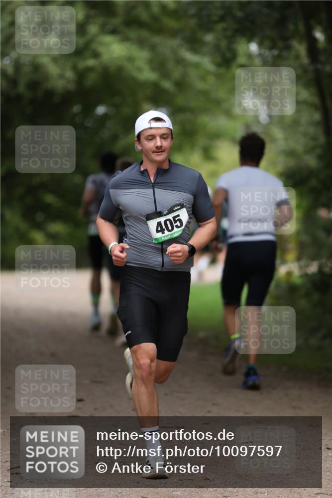 30.08.2026 - Elbe Triathlon Hamburg Antke Förster http://msf.ph/oto/10097597 30.08.2026 10:35:06 Laufen 405 meine-sportfotos.de