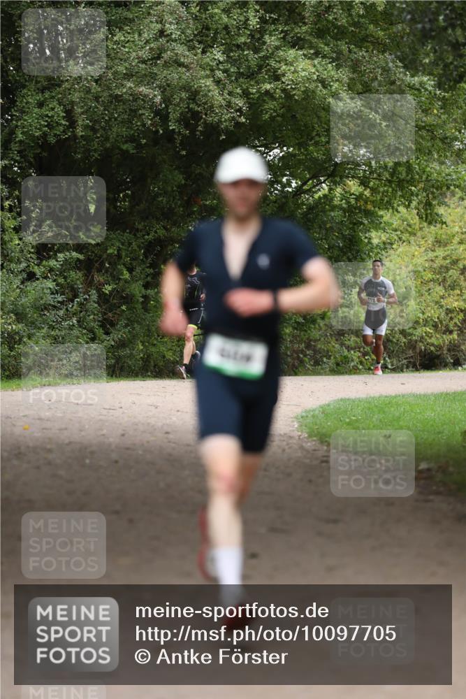 30.08.2026 - Elbe Triathlon Hamburg Antke Förster http://msf.ph/oto/10097705 30.08.2026 10:36:14 Laufen 418 meine-sportfotos.de