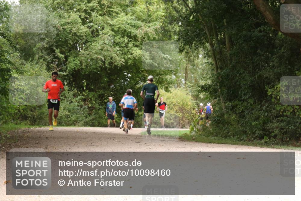 30.08.2026 - Elbe Triathlon Hamburg Antke Förster http://msf.ph/oto/10098460 30.08.2026 10:46:47 Laufen 451 meine-sportfotos.de