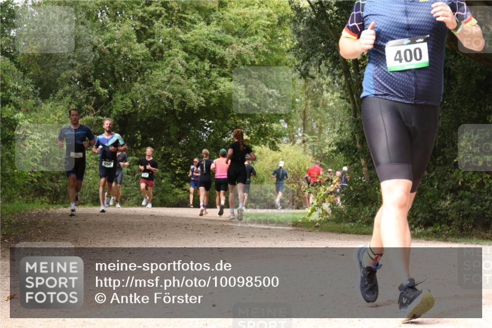 30.08.2026 - Elbe Triathlon Hamburg Antke Förster http://msf.ph/oto/10098500 30.08.2026 10:47:25 Laufen 650, 157, 400 meine-sportfotos.de