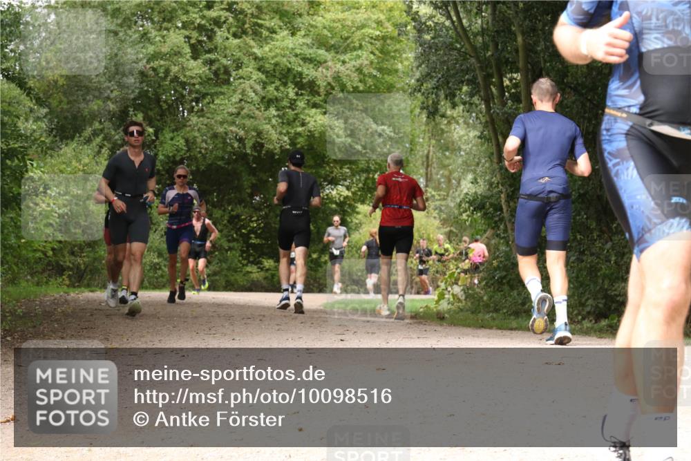 30.08.2026 - Elbe Triathlon Hamburg Antke Förster http://msf.ph/oto/10098516 30.08.2026 10:47:31 Laufen  meine-sportfotos.de
