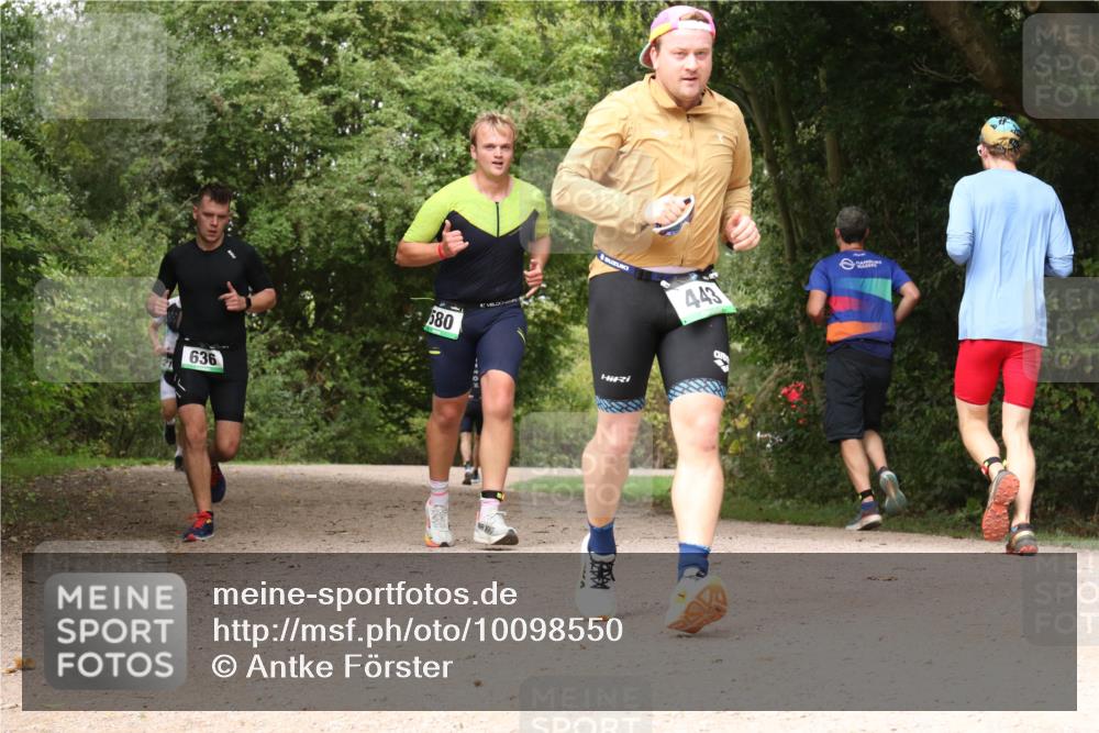 30.08.2026 - Elbe Triathlon Hamburg Antke Förster http://msf.ph/oto/10098550 30.08.2026 10:47:47 Laufen 636, 580, 443, 0 meine-sportfotos.de