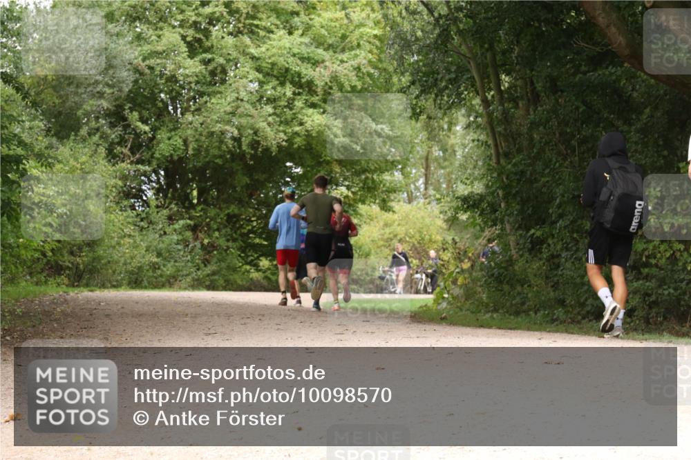 30.08.2026 - Elbe Triathlon Hamburg Antke Förster http://msf.ph/oto/10098570 30.08.2026 10:47:53 Laufen  meine-sportfotos.de