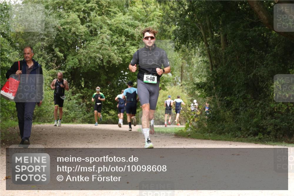 30.08.2026 - Elbe Triathlon Hamburg Antke Förster http://msf.ph/oto/10098608 30.08.2026 10:48:42 Laufen 548 meine-sportfotos.de