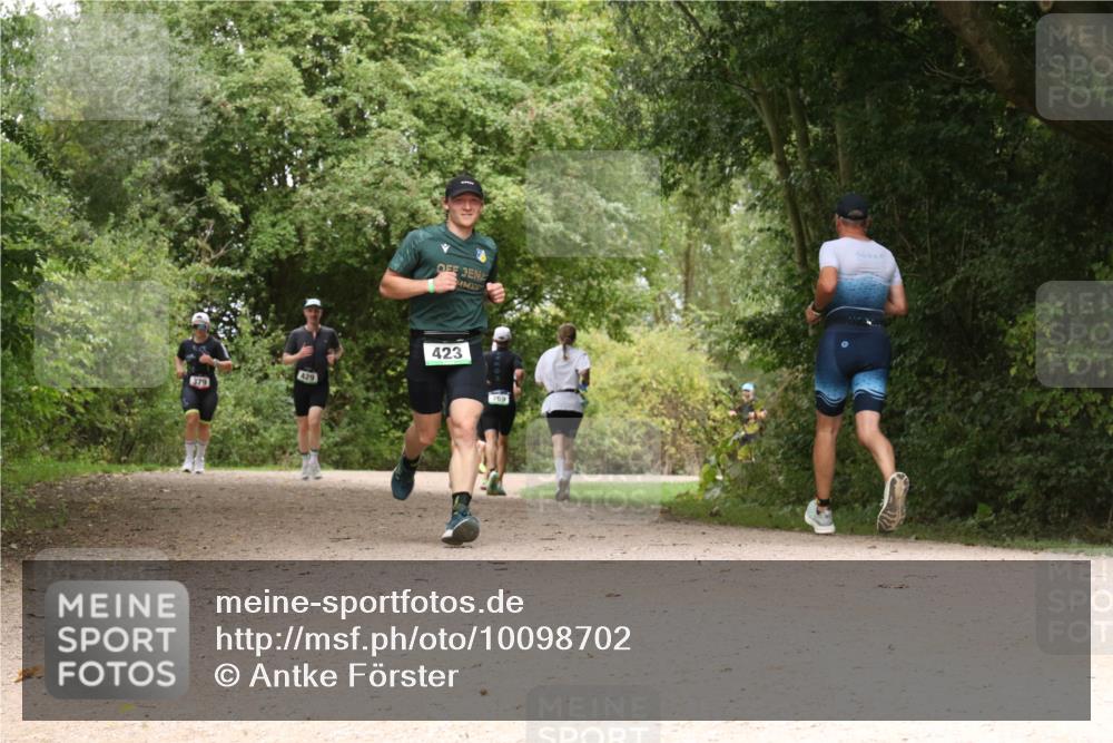30.08.2026 - Elbe Triathlon Hamburg Antke Förster http://msf.ph/oto/10098702 30.08.2026 10:49:37 Laufen 429, 379, 423, 769, 60003 meine-sportfotos.de