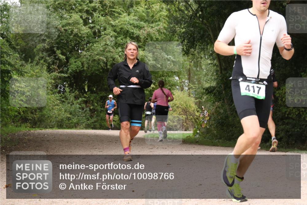 30.08.2026 - Elbe Triathlon Hamburg Antke Förster http://msf.ph/oto/10098766 30.08.2026 10:50:10 Laufen 417 meine-sportfotos.de