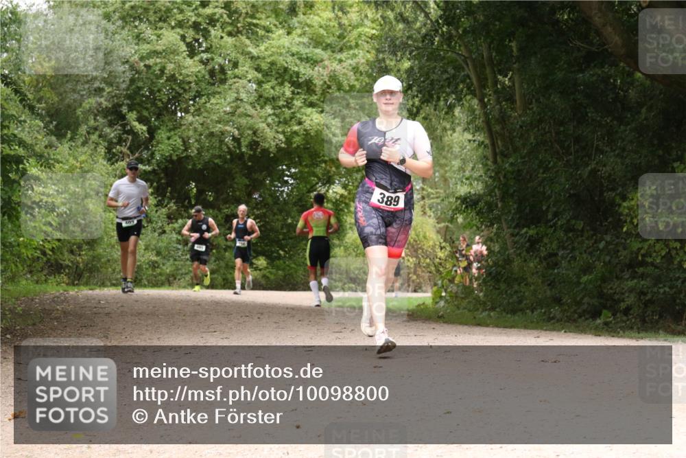 30.08.2026 - Elbe Triathlon Hamburg Antke Förster http://msf.ph/oto/10098800 30.08.2026 10:50:35 Laufen 403, 389 meine-sportfotos.de