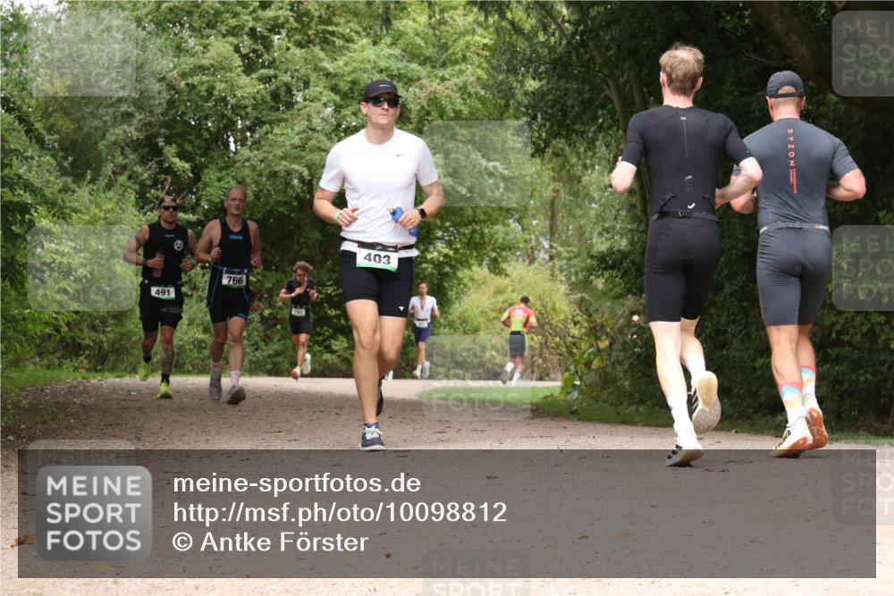 30.08.2026 - Elbe Triathlon Hamburg Antke Förster http://msf.ph/oto/10098812 30.08.2026 10:50:41 Laufen 491, 766, 791, 403 meine-sportfotos.de