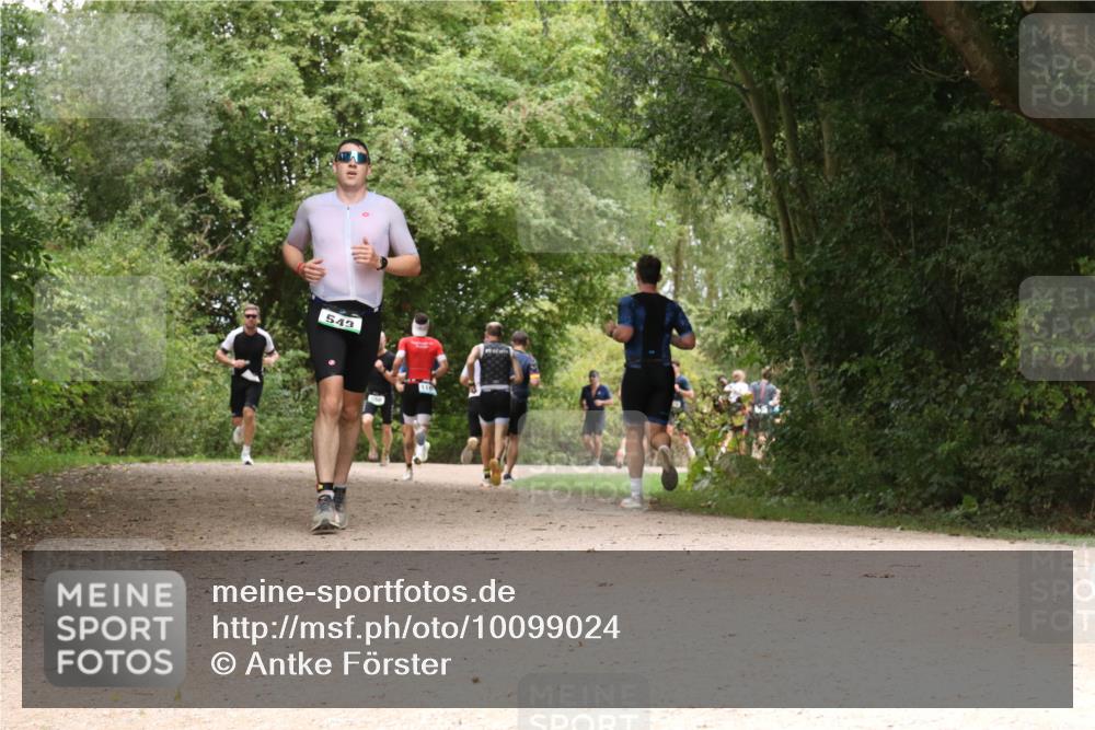 30.08.2026 - Elbe Triathlon Hamburg Antke Förster http://msf.ph/oto/10099024 30.08.2026 10:53:05 Laufen 543 meine-sportfotos.de