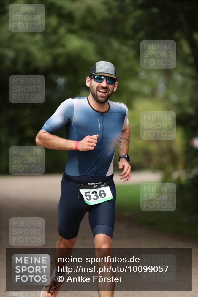 30.08.2026 - Elbe Triathlon Hamburg Antke Förster http://msf.ph/oto/10099057 30.08.2026 10:50:00 Laufen 536 meine-sportfotos.de