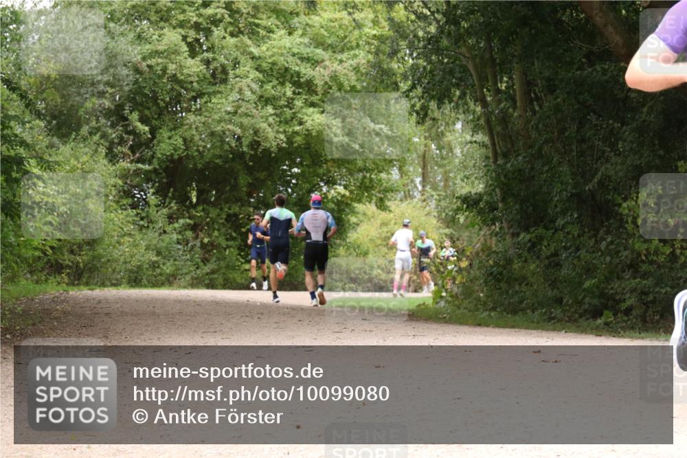 30.08.2026 - Elbe Triathlon Hamburg Antke Förster http://msf.ph/oto/10099080 30.08.2026 10:53:32 Laufen  meine-sportfotos.de