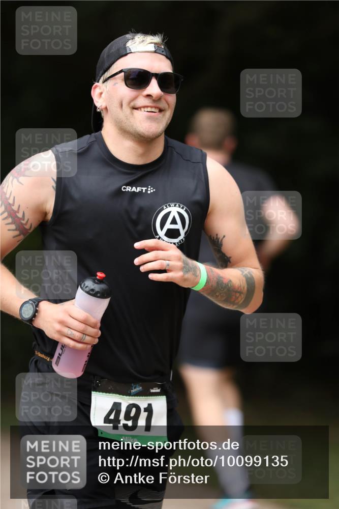 30.08.2026 - Elbe Triathlon Hamburg Antke Förster http://msf.ph/oto/10099135 30.08.2026 10:50:47 Laufen 491 meine-sportfotos.de