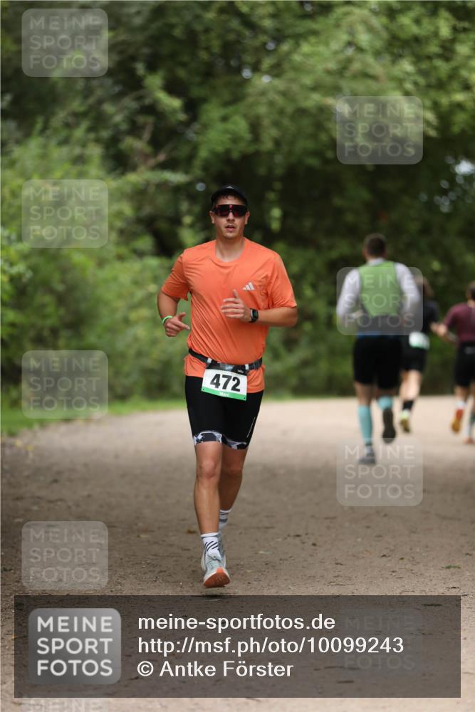 30.08.2026 - Elbe Triathlon Hamburg Antke Förster http://msf.ph/oto/10099243 30.08.2026 10:52:11 Laufen 472 meine-sportfotos.de