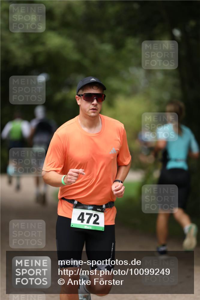 30.08.2026 - Elbe Triathlon Hamburg Antke Förster http://msf.ph/oto/10099249 30.08.2026 10:52:14 Laufen 472 meine-sportfotos.de