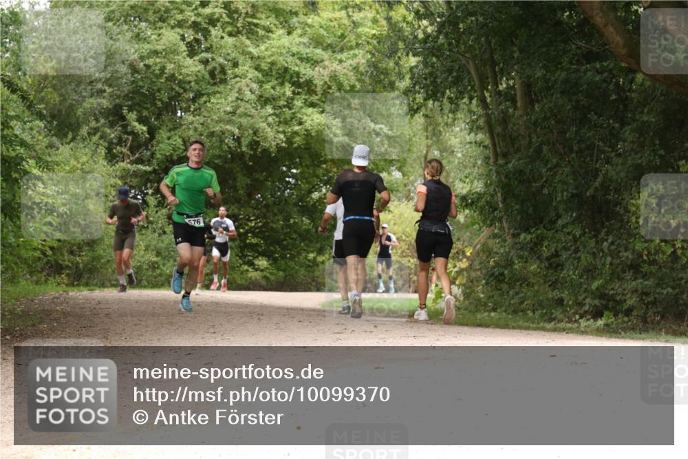 30.08.2026 - Elbe Triathlon Hamburg Antke Förster http://msf.ph/oto/10099370 30.08.2026 10:57:25 Laufen 576 meine-sportfotos.de