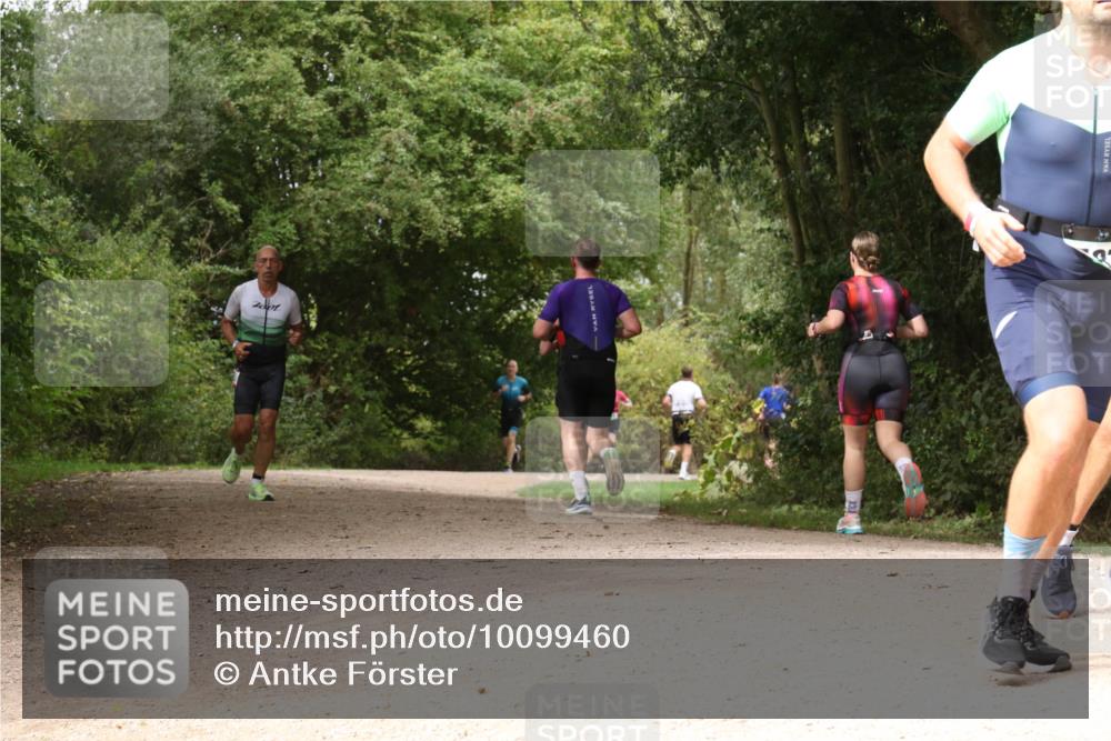 30.08.2026 - Elbe Triathlon Hamburg Antke Förster http://msf.ph/oto/10099460 30.08.2026 10:58:33 Laufen  meine-sportfotos.de