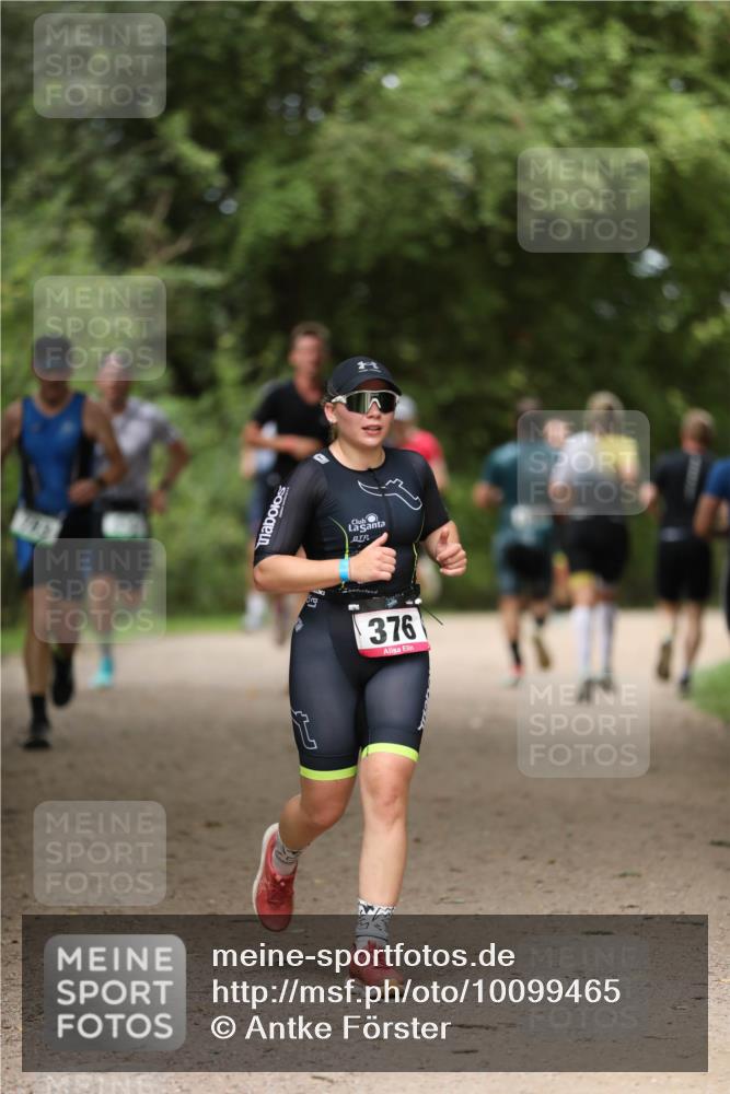 30.08.2026 - Elbe Triathlon Hamburg Antke Förster http://msf.ph/oto/10099465 30.08.2026 10:54:38 Laufen 376 meine-sportfotos.de