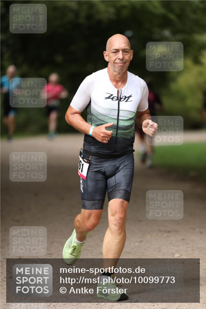 30.08.2026 - Elbe Triathlon Hamburg Antke Förster http://msf.ph/oto/10099773 30.08.2026 10:58:36 Laufen  meine-sportfotos.de