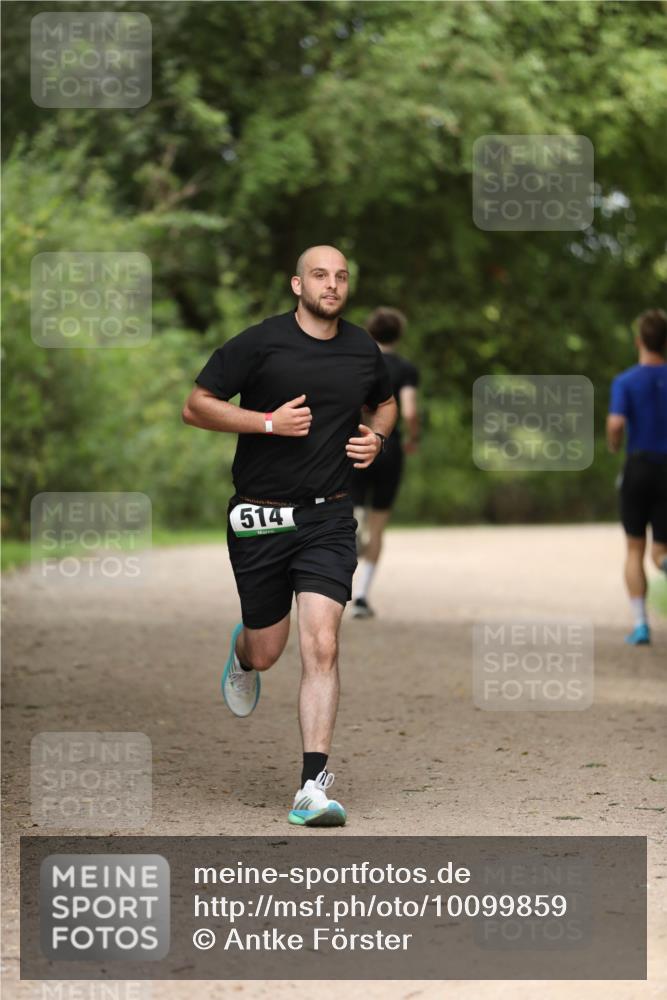 30.08.2026 - Elbe Triathlon Hamburg Antke Förster http://msf.ph/oto/10099859 30.08.2026 10:59:41 Laufen 514 meine-sportfotos.de