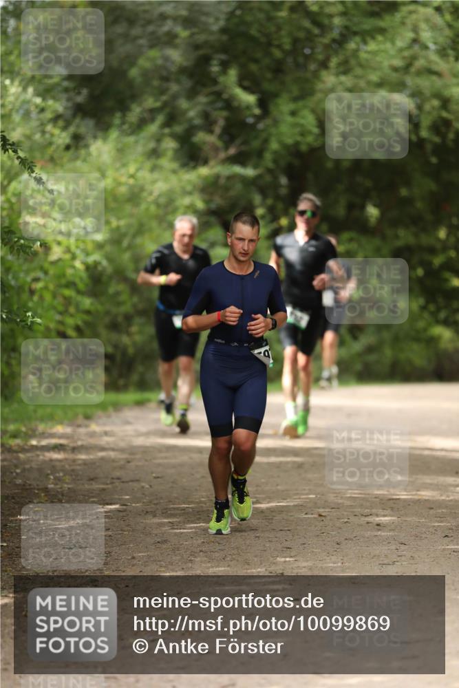 30.08.2026 - Elbe Triathlon Hamburg Antke Förster http://msf.ph/oto/10099869 30.08.2026 10:59:56 Laufen  meine-sportfotos.de