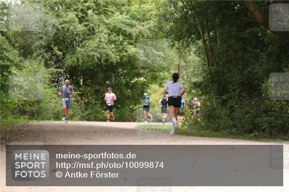 30.08.2026 - Elbe Triathlon Hamburg Antke Förster http://msf.ph/oto/10099874 30.08.2026 11:02:41 Laufen 554 meine-sportfotos.de