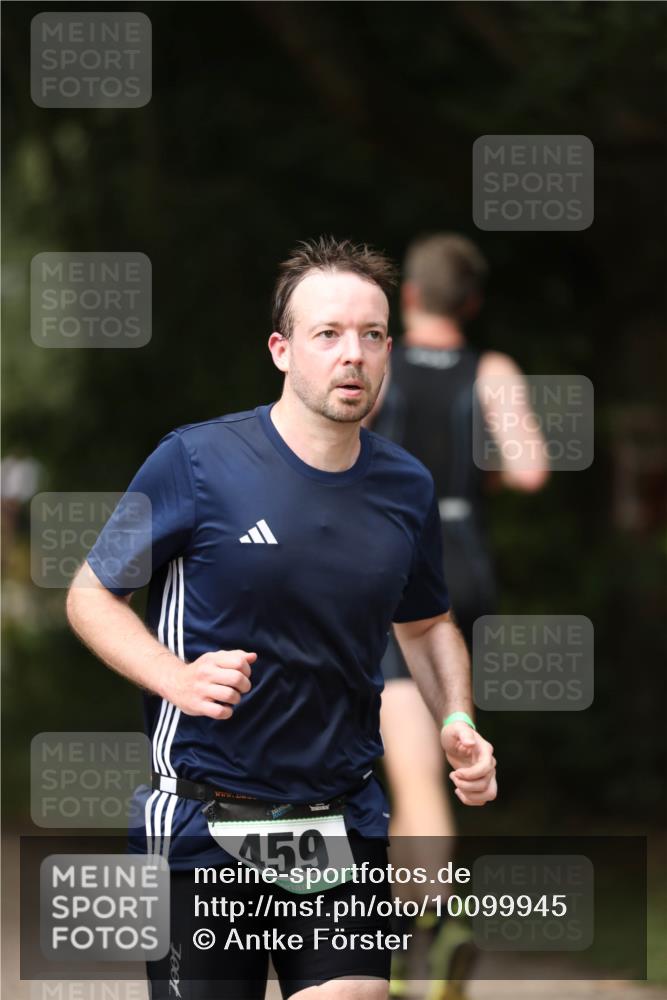 30.08.2026 - Elbe Triathlon Hamburg Antke Förster http://msf.ph/oto/10099945 30.08.2026 11:00:39 Laufen 459 meine-sportfotos.de