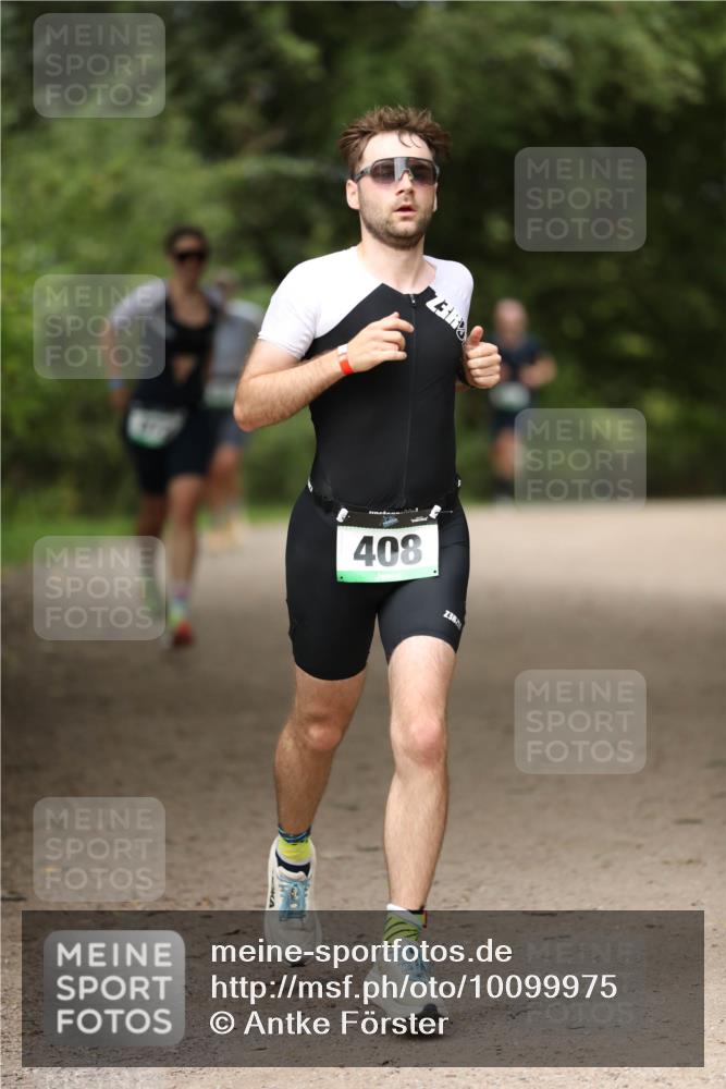 30.08.2026 - Elbe Triathlon Hamburg Antke Förster http://msf.ph/oto/10099975 30.08.2026 11:00:52 Laufen 3, 408, 238 meine-sportfotos.de
