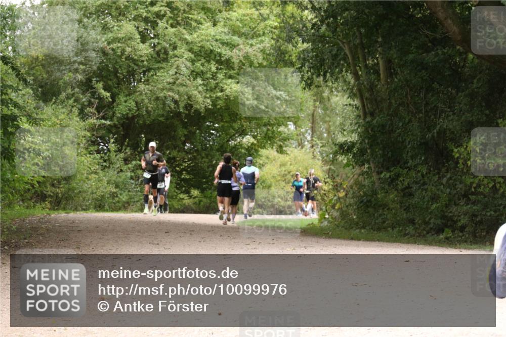 30.08.2026 - Elbe Triathlon Hamburg Antke Förster http://msf.ph/oto/10099976 30.08.2026 11:03:30 Laufen  meine-sportfotos.de
