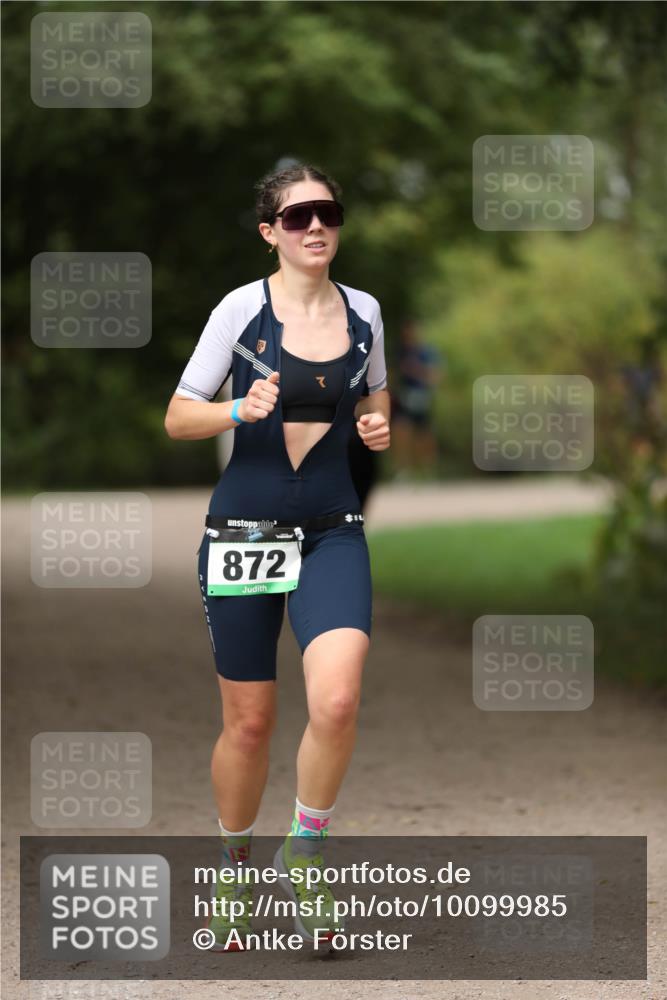 30.08.2026 - Elbe Triathlon Hamburg Antke Förster http://msf.ph/oto/10099985 30.08.2026 11:00:55 Laufen 872 meine-sportfotos.de