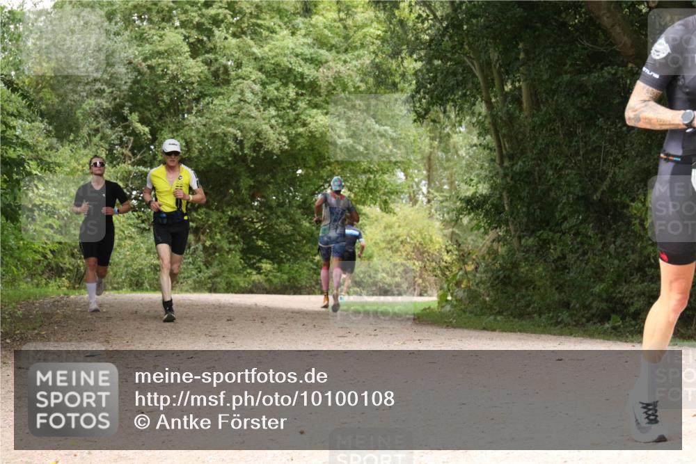 30.08.2026 - Elbe Triathlon Hamburg Antke Förster http://msf.ph/oto/10100108 30.08.2026 11:04:50 Laufen  meine-sportfotos.de