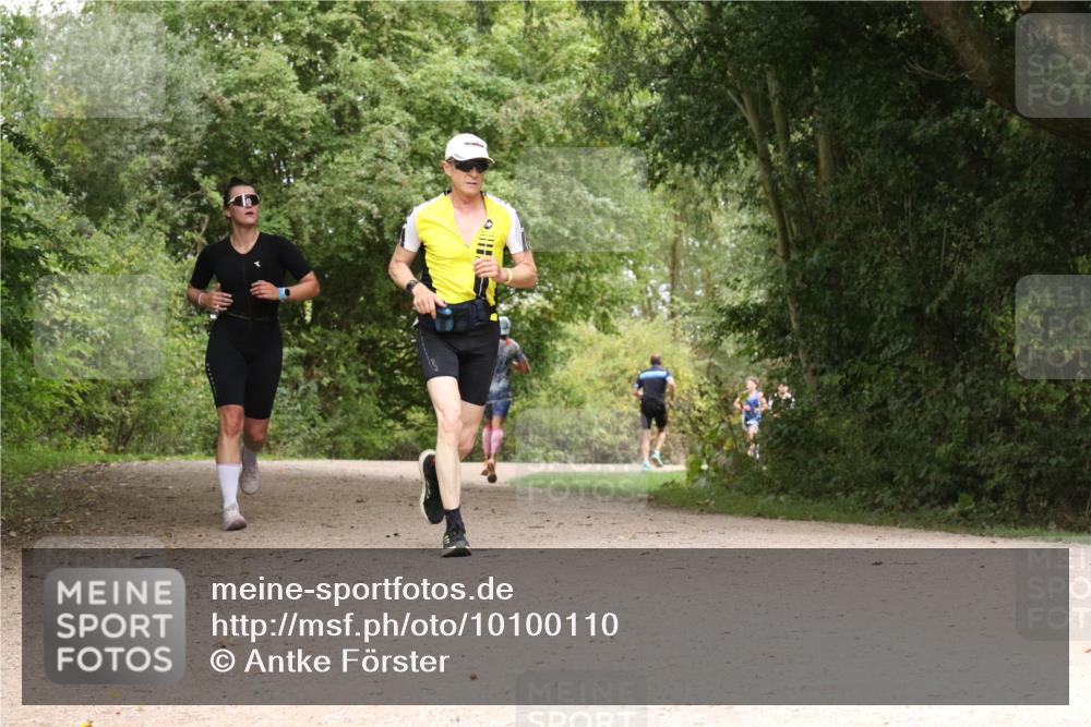 30.08.2026 - Elbe Triathlon Hamburg Antke Förster http://msf.ph/oto/10100110 30.08.2026 11:04:52 Laufen  meine-sportfotos.de