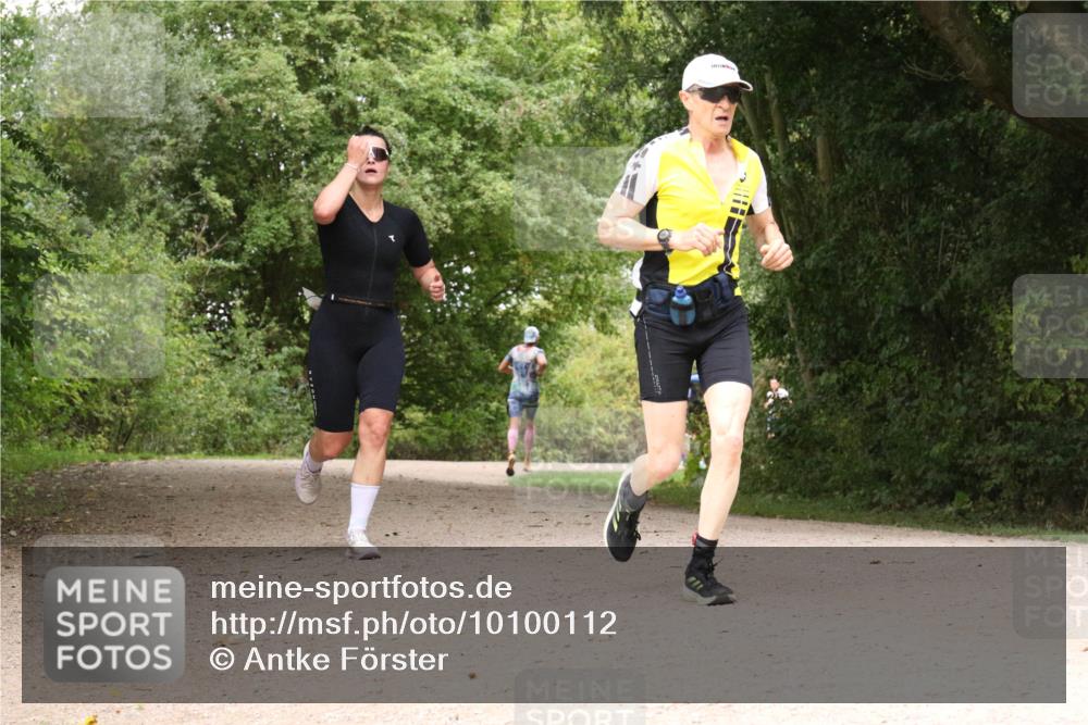 30.08.2026 - Elbe Triathlon Hamburg Antke Förster http://msf.ph/oto/10100112 30.08.2026 11:04:53 Laufen  meine-sportfotos.de