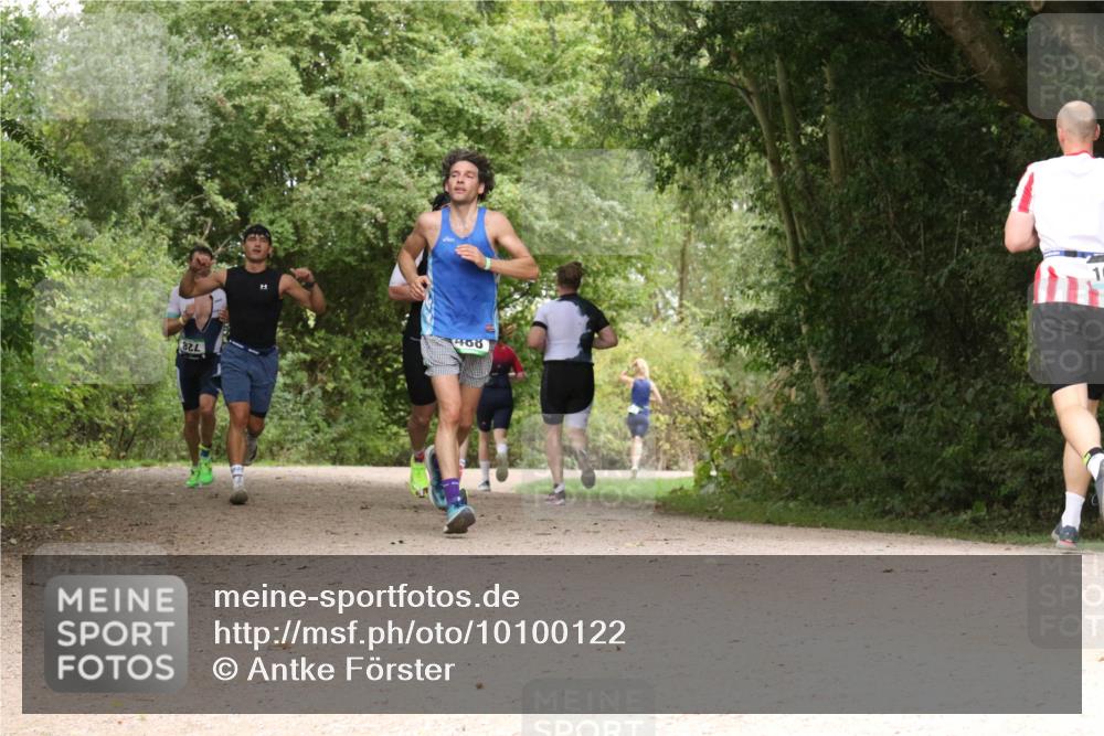 30.08.2026 - Elbe Triathlon Hamburg Antke Förster http://msf.ph/oto/10100122 30.08.2026 11:05:07 Laufen 728, 400 meine-sportfotos.de