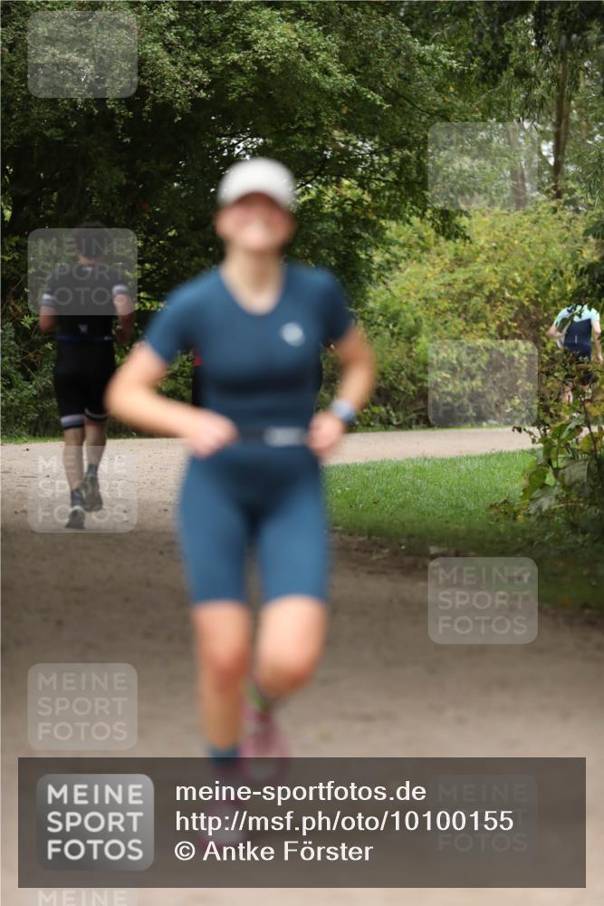 30.08.2026 - Elbe Triathlon Hamburg Antke Förster http://msf.ph/oto/10100155 30.08.2026 11:02:24 Laufen  meine-sportfotos.de