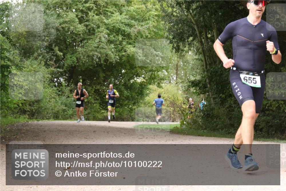 30.08.2026 - Elbe Triathlon Hamburg Antke Förster http://msf.ph/oto/10100222 30.08.2026 11:06:36 Laufen 655 meine-sportfotos.de